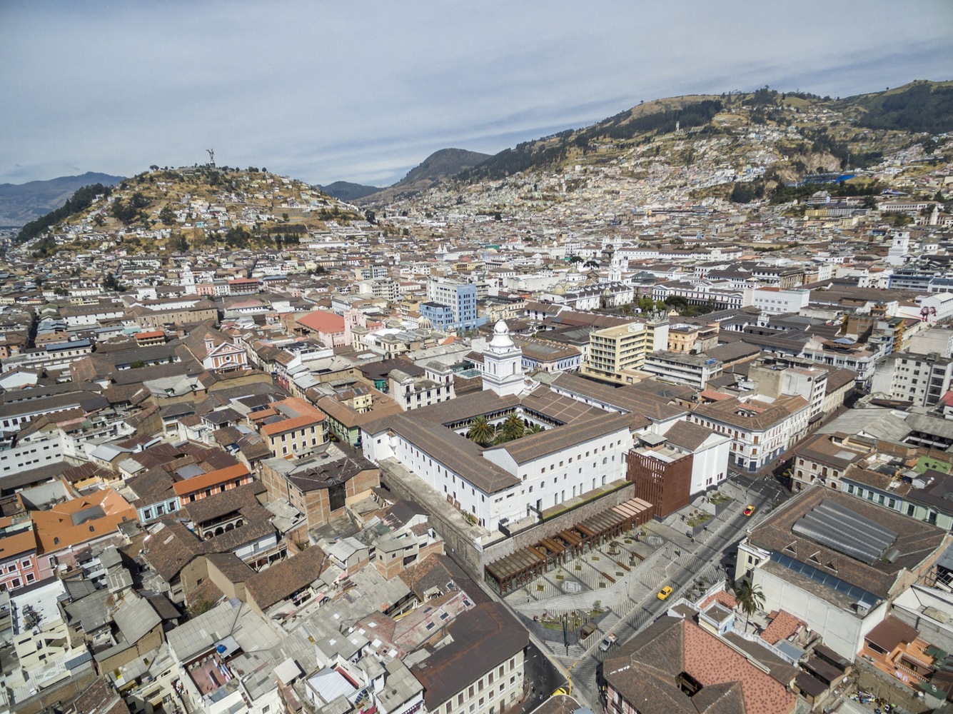 PLAZA HUERTO SAN AGUSTÍN, de Jaramillo Van Sluys Arquitectura + Urbanismo, en Quito (Ecuador), 2016